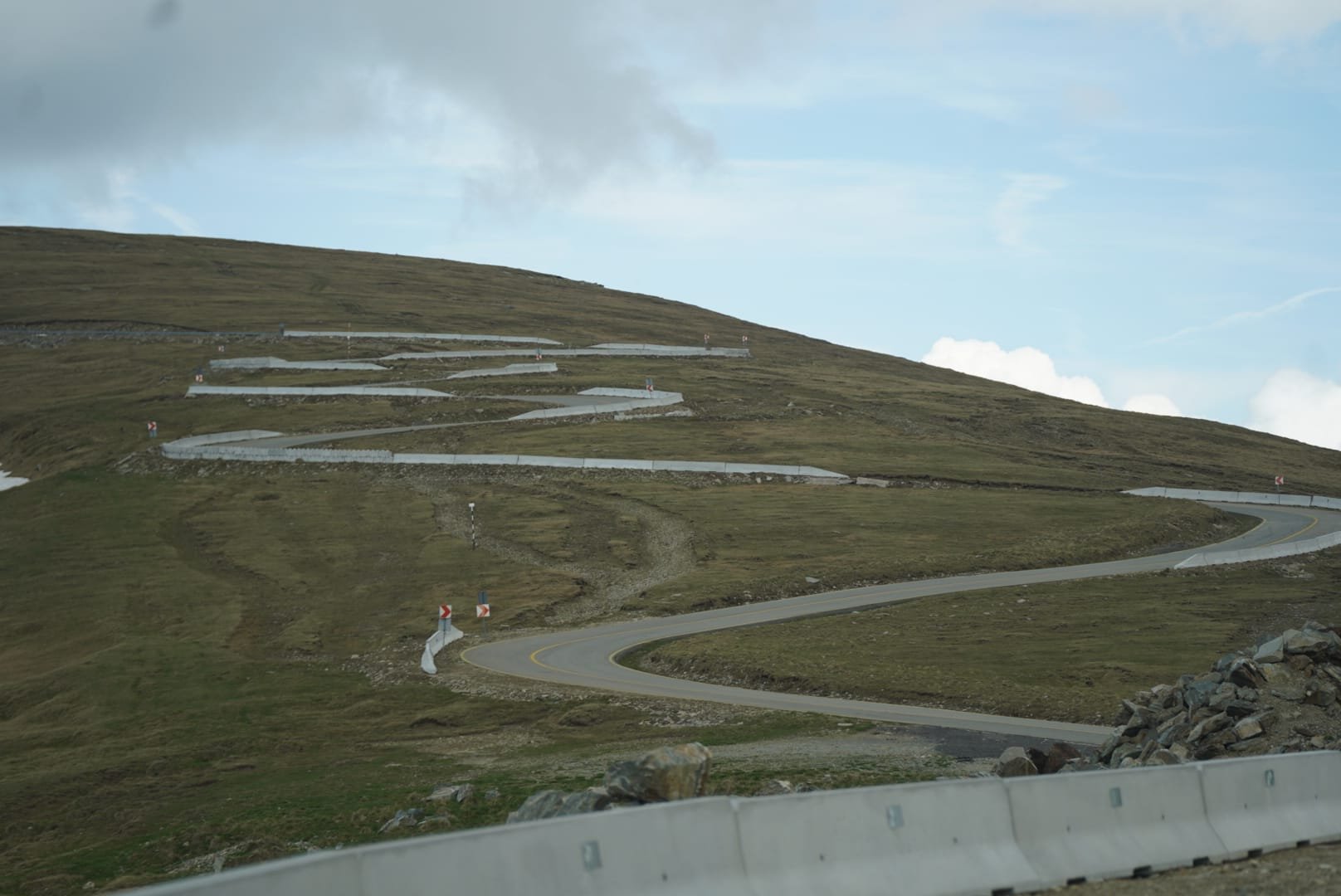 Sâmbătă se redeschide circulaţia pe Transalpina