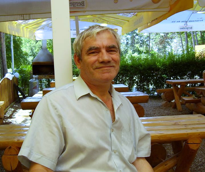 NICOLAE SAVA: Cred că fac parte dintr-o ultimă generație de scriitori care își respectă înaintașii
