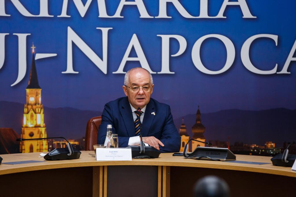 Emil Boc câștigă, din nou, Primăria Cluj-Napoca